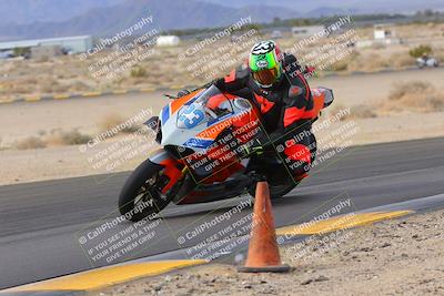 media/Dec-17-2022-SoCal Trackdays (Sat) [[224abd9271]]/Turn 9 Inside (1pm)/